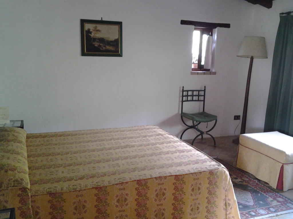 Crapa Licca Villa Ventimiglia di Sicilia Bilik gambar